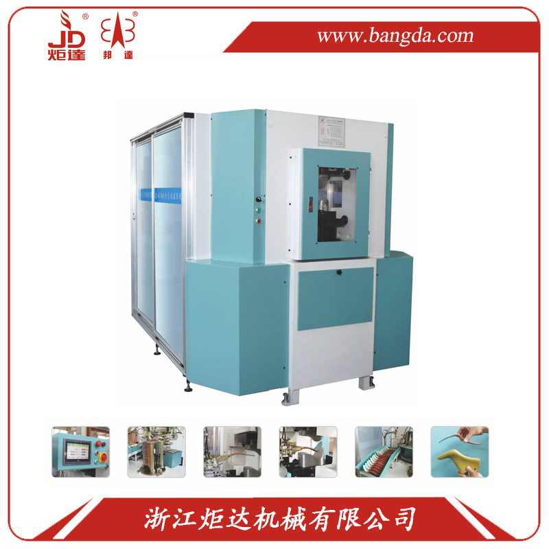 炬達(dá)機(jī)械：國(guó)內(nèi)首臺(tái)全自動(dòng)中底成型機(jī)填補(bǔ)市場(chǎng)空白